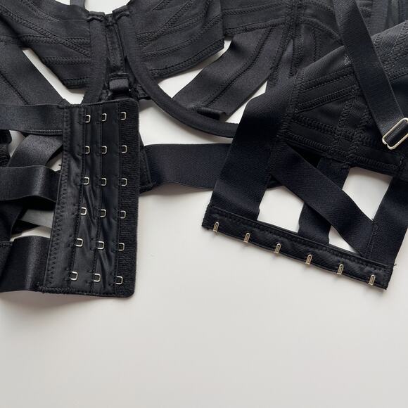 Not Available - Picture 7 of 12